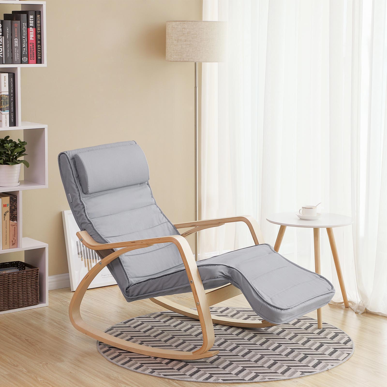 Silla Mecedora con Reposapiés Ajustable